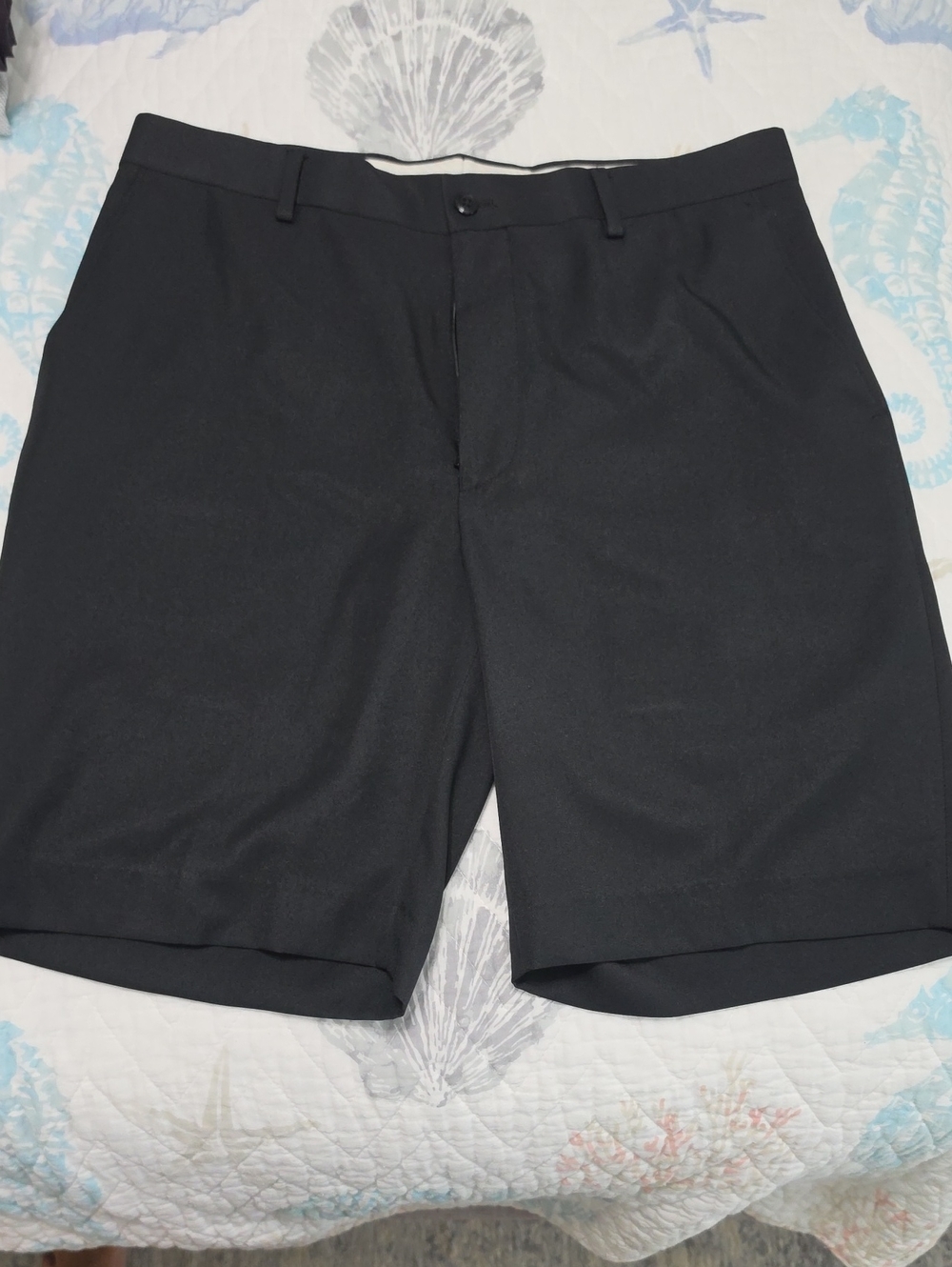 Men's Black Performance Shorts Size 34 Waist.